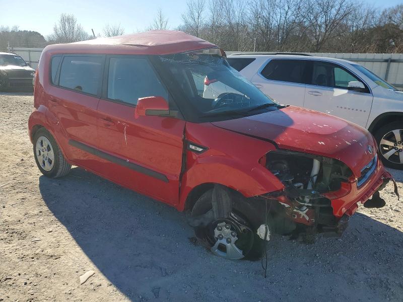 Photo 4 from auction – 2013 KIA SOUL with VIN KNDJT2A55D7565987