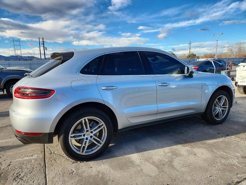 Photo 3 from auction – 2015 PORSCHE MACAN S with VIN WP1AB2A55FLB44508