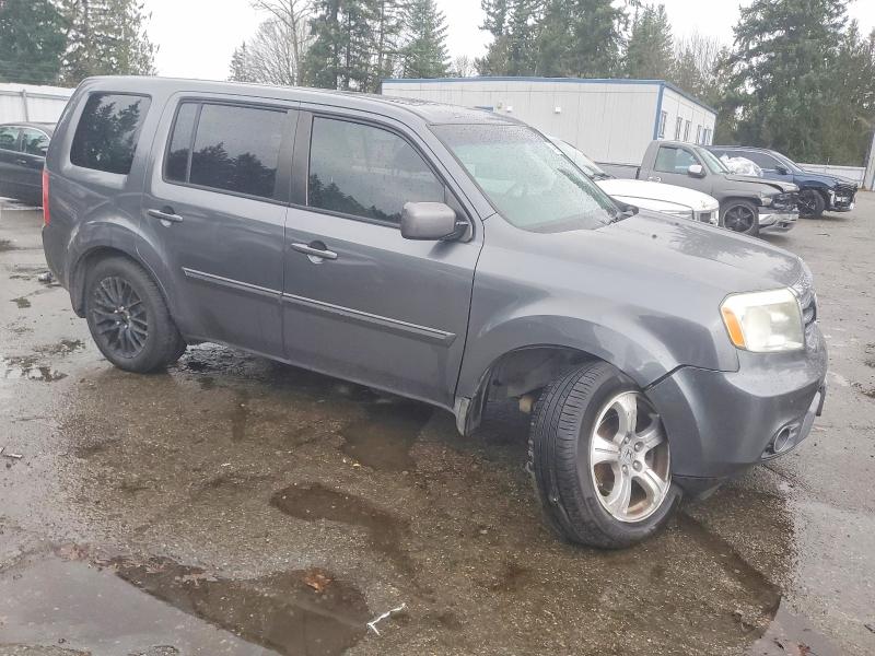 Photo 4 from auction – 2012 HONDA PILOT EXLN with VIN 5FNYF3H78CB017882