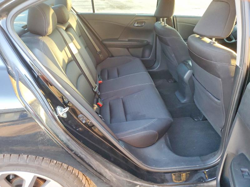 Photo 10 from auction – 2015 HONDA ACCORD SPO with VIN 1HGCR2F56FA167677