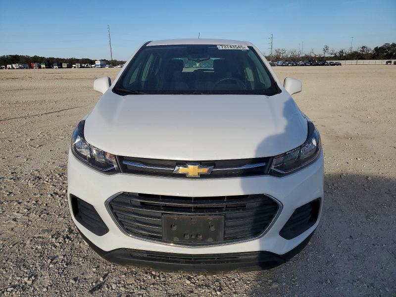 Photo 5 from auction – 2018 CHEVROLET TRAX LS with VIN KL7CJKSB8JB517876
