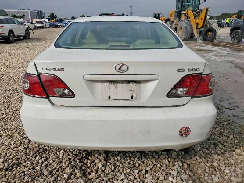 Photo 6 from auction – 2002 LEXUS ES with VIN JTHBF30G520044468