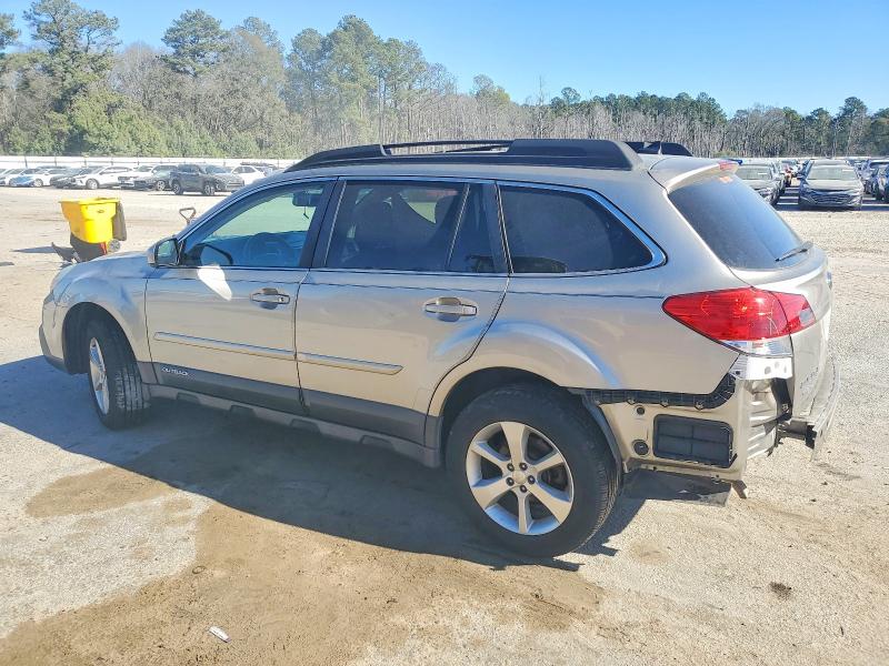 Photo 2 from auction – 2014 SUBARU OUTBACK 2. with VIN 4S4BRCKC7E3242146