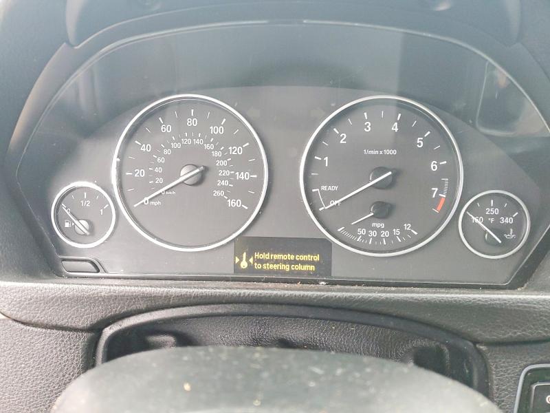 Photo 9 from auction – 2014 BMW 320 with VIN WBA3B1C56EP680728