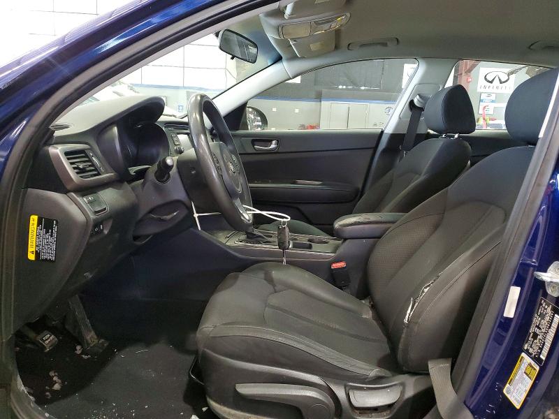 Photo 7 from auction – 2017 KIA OPTIMA with VIN 5XXGT4L39HG123261