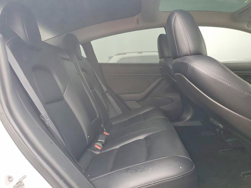 Photo 10 from auction – 2018 TESLA MODEL 3 with VIN 5YJ3E1EA4JF162223