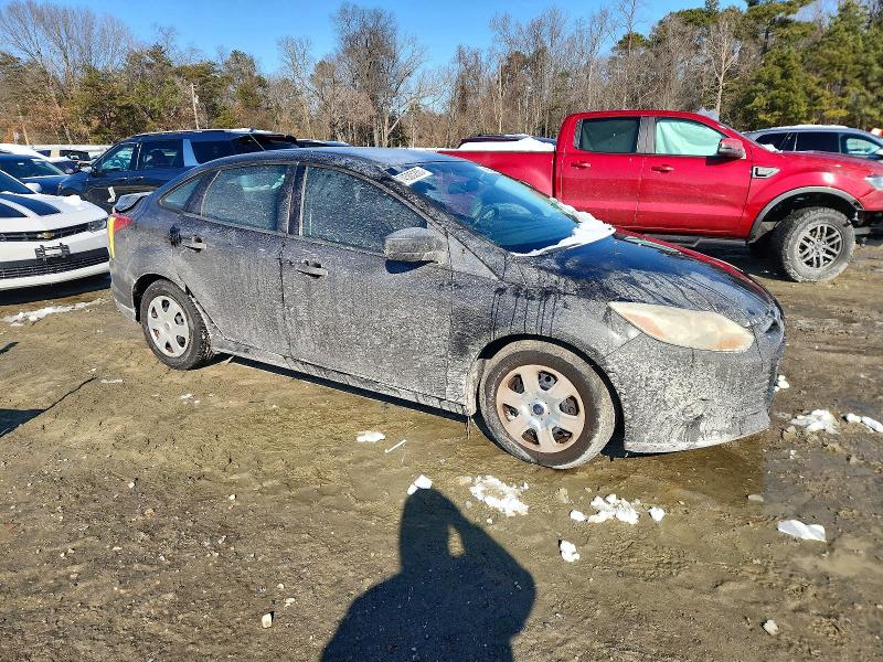 Photo 4 from auction – 2012 FORD FOCUS S with VIN 1FAHP3E22CL313120