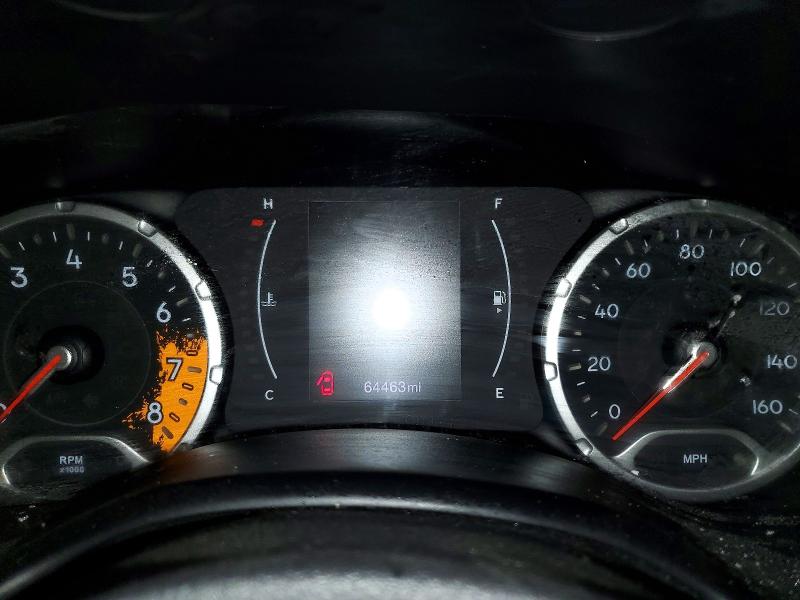 Photo 9 from auction – 2018 JEEP RENEGADE with VIN ZACCJBBBXJPH86213