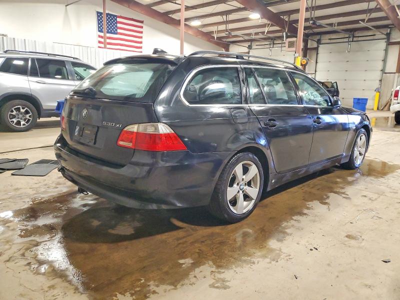 Photo 3 from auction – 2006 BMW 530 XIT with VIN WBANN73556CN02076