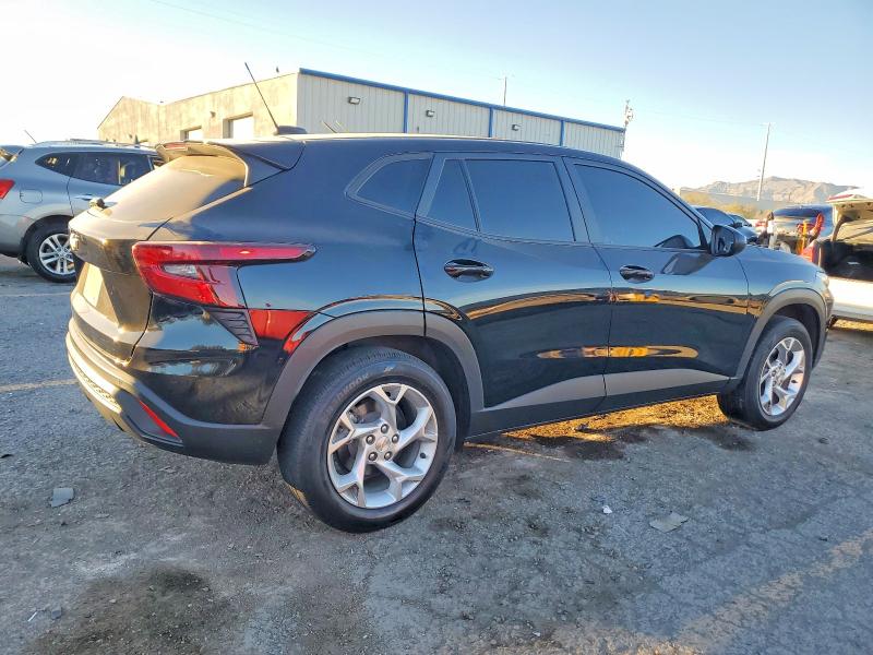 Photo 3 from auction – 2024 CHEVROLET TRAX with VIN KL77LFE23RC135887