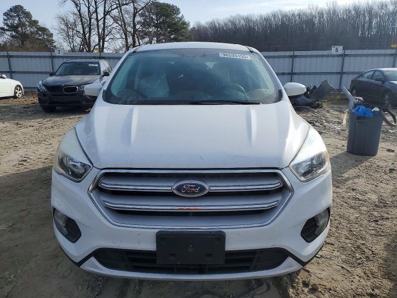 Photo 5 from auction – 2019 FORD ESCAPE with VIN 1FMCU9GDXKUC21031