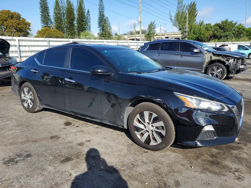 Photo 4 from auction – 2020 NISSAN ALTIMA S with VIN 1N4BL4BVXLC273844