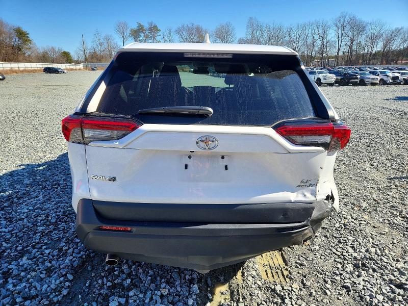 Photo 6 from auction – 2024 TOYOTA RAV4 LE with VIN 2T3F1RFV3RW469879