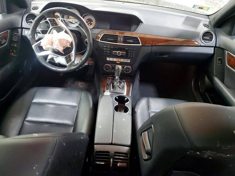 Photo 8 from auction – 2014 MERCEDES-BENZ C with VIN WDDGF8AB9ER309387