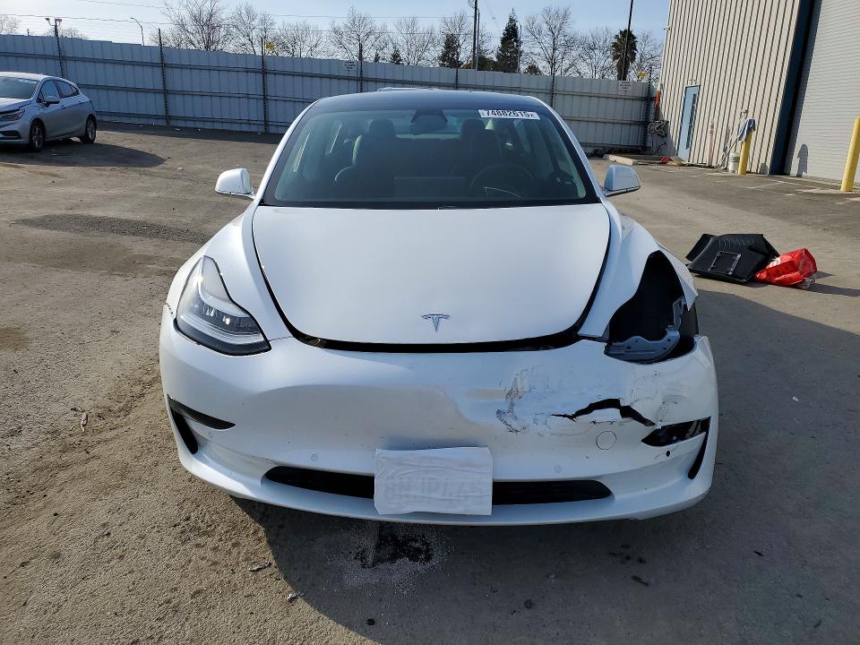 Photo 5 from auction – 2020 TESLA MODEL 3 with VIN 5YJ3E1EA0LF613411