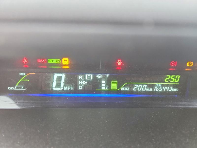 Photo 9 from auction – 2015 TOYOTA PRIUS V with VIN JTDZN3EU5FJ019720