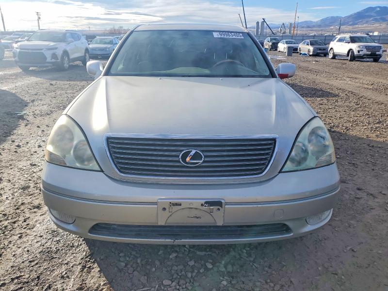 Photo 5 from auction – 2001 LEXUS LS with VIN JTHBN30F110035713