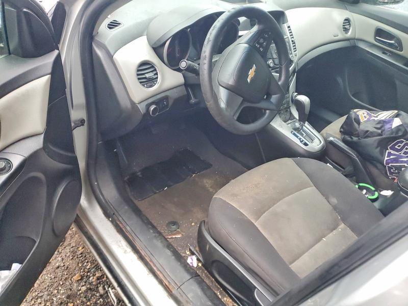 Photo 8 from auction – 2012 CHEVROLET CRUZE LS with VIN 1G1PC5SHXC7370804