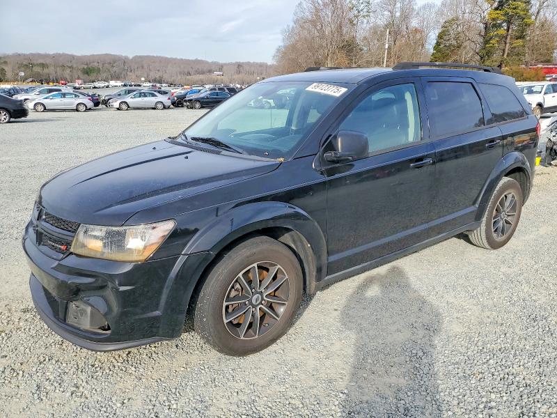 DODGE JOURNEY SE 2018 with VIN 3C4PDCAB7JT517658 - Photo from auction