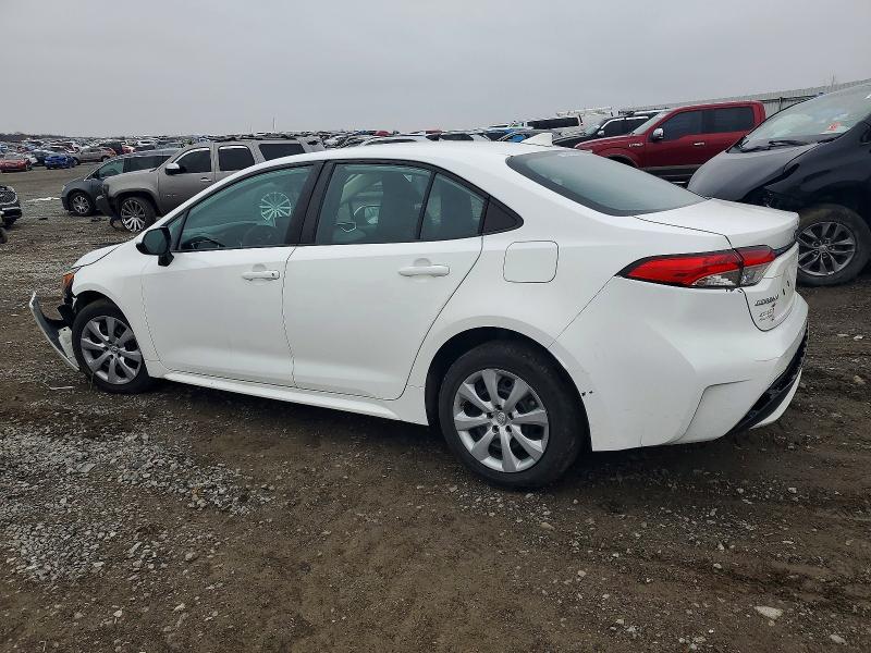 Photo 2 from auction – 2021 TOYOTA COROLLA LE with VIN 5YFEPMAE3MP227178