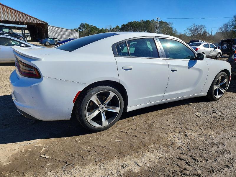 Foto 3 de la subasta – 2017 DODGE CHARGER SE con VIN 2C3CDXBG0HH628558