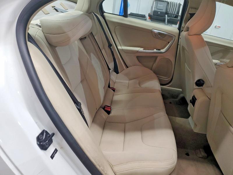 Photo 10 from auction – 2013 VOLVO S60 T5 with VIN YV1612FH7D1217975