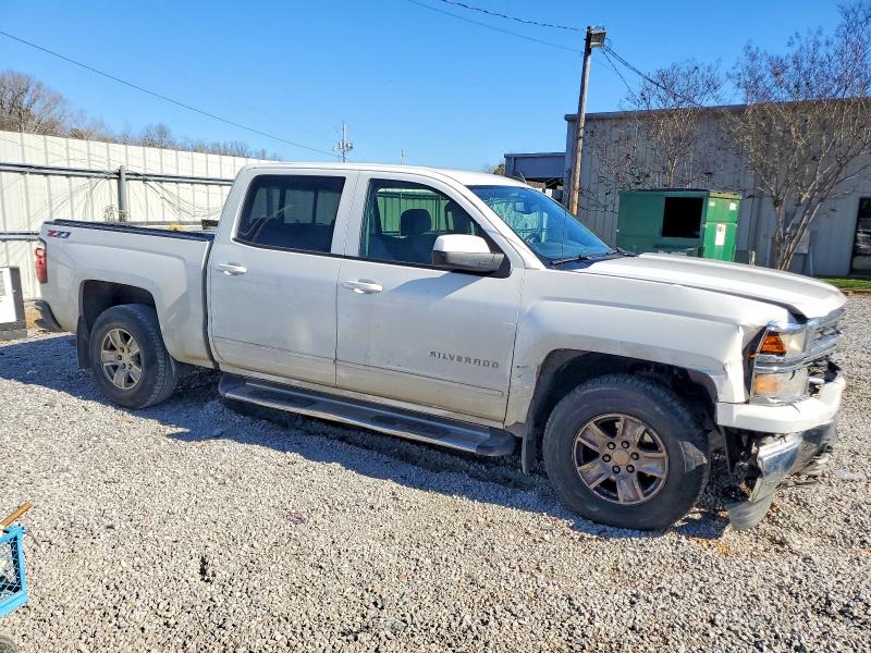 Photo 4 from auction – 2015 CHEVROLET SILVERADO with VIN 3GCUKREC3FG202239