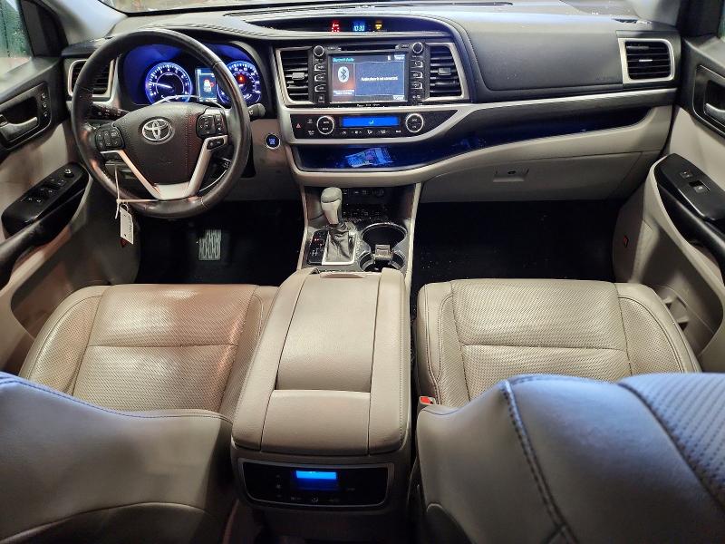 Photo 8 from auction – 2019 TOYOTA HIGHLANDER with VIN 5TDDZRFH7KS702132