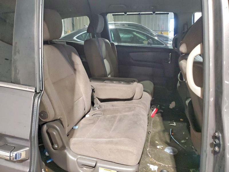 Photo 11 from auction – 2016 HONDA ODYSSEY SE with VIN 5FNRL5H32GB129394