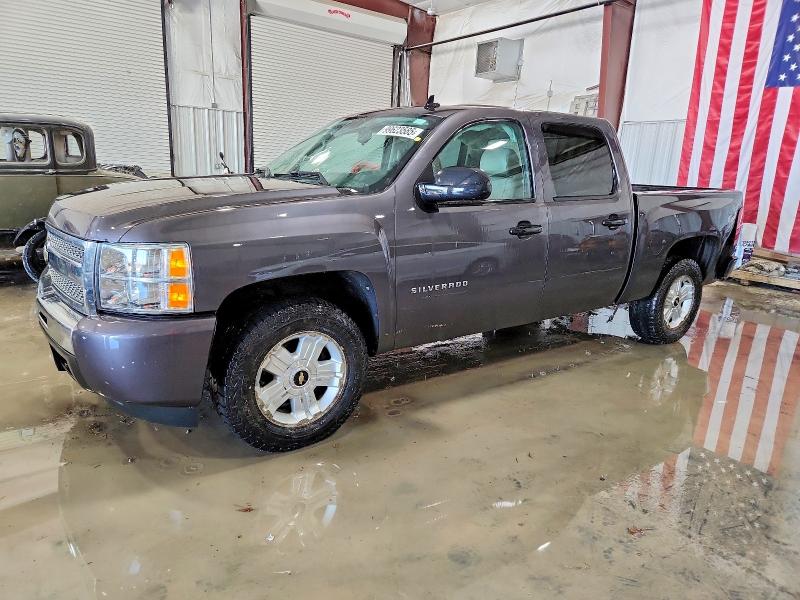 CHEVROLET SILVERADO 2010 with VIN 3GCRKSE30AG154656 - Photo from auction