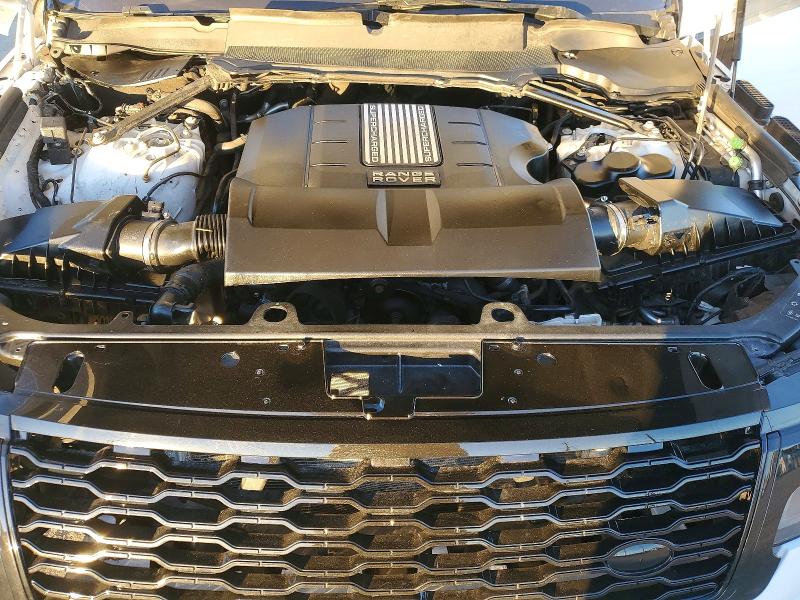 Photo 12 from auction – 2018 LAND ROVER RANGE ROVER with VIN SALGS2RE5JA513705