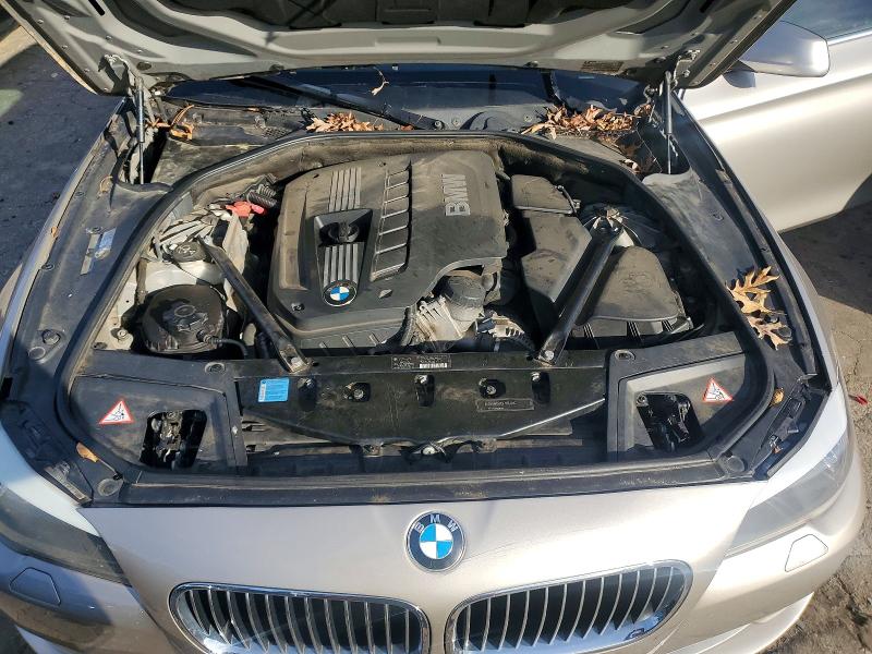 Photo 11 from auction – 2011 BMW 528 I with VIN WBAFR1C59BC738973