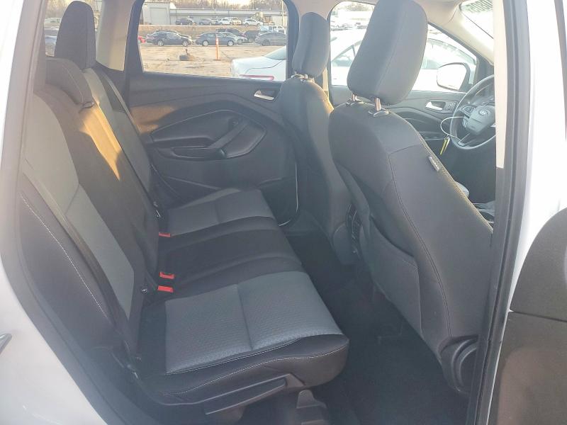 Photo 11 from auction – 2019 FORD ESCAPE SE with VIN 1FMCU9GD7KUB68675