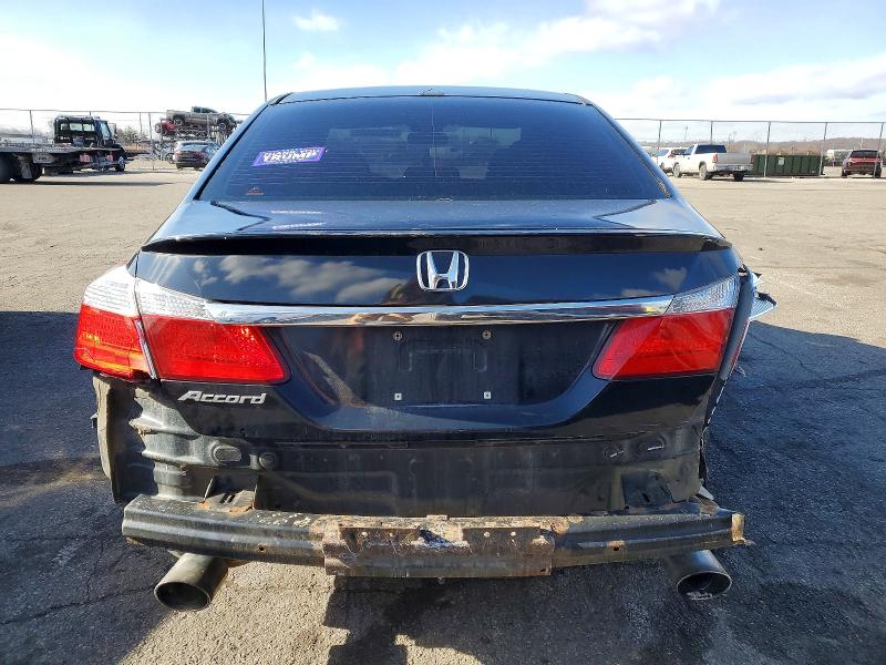 Photo 6 from auction – 2014 HONDA ACCORD with VIN 1HGCR2F34EA272098