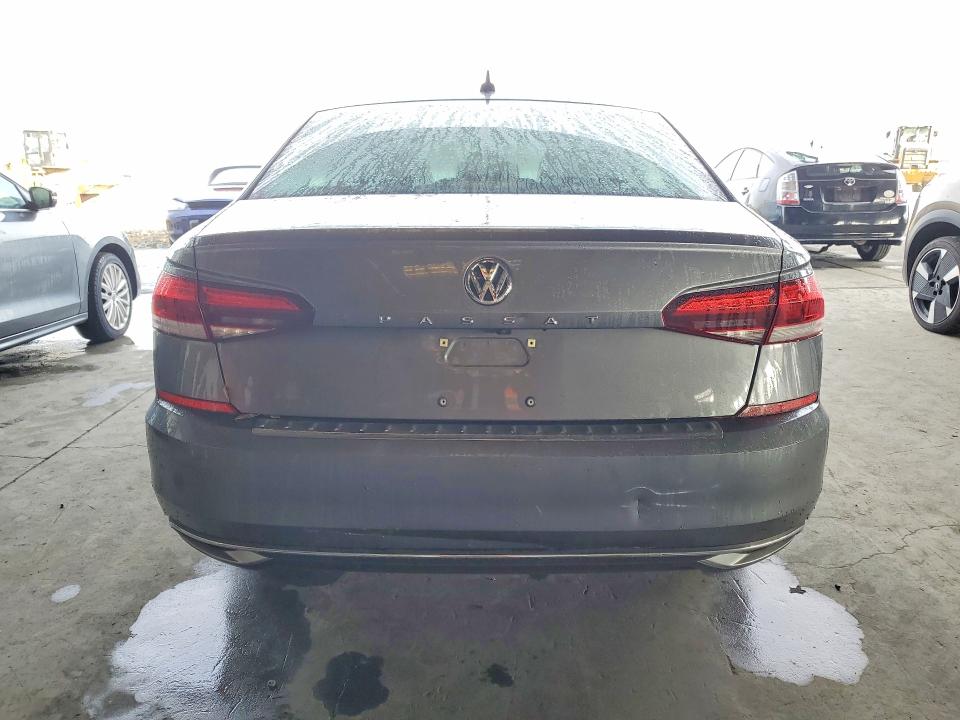 Photo 6 from auction – 2021 VOLKSWAGEN PASSAT SE with VIN 1VWSA7A36MC001341