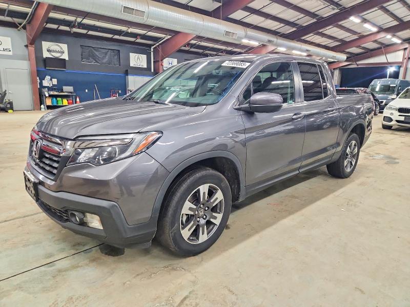 HONDA RIDGELINE 2019 with VIN 5FPYK3F53KB028839 - Photo from auction