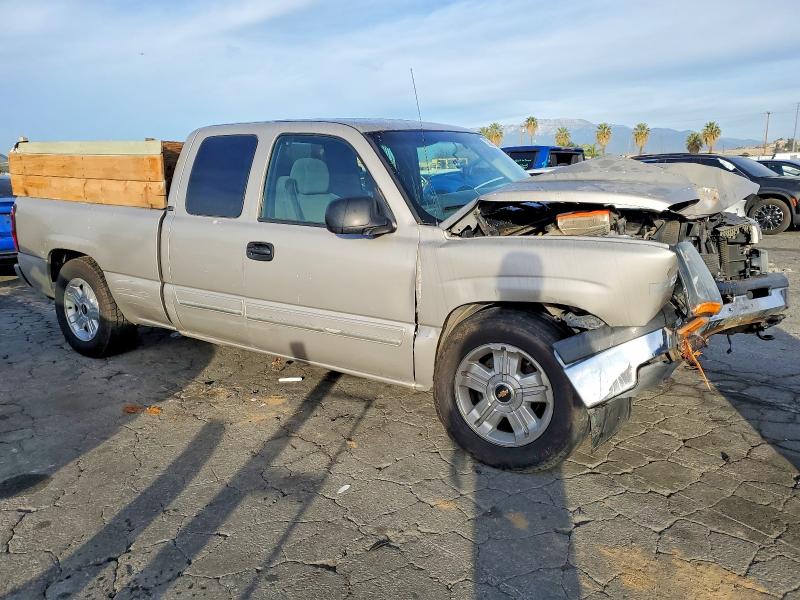 Photo 4 from auction – 2004 CHEVROLET SILVERADO with VIN 2GCEC19T841195145