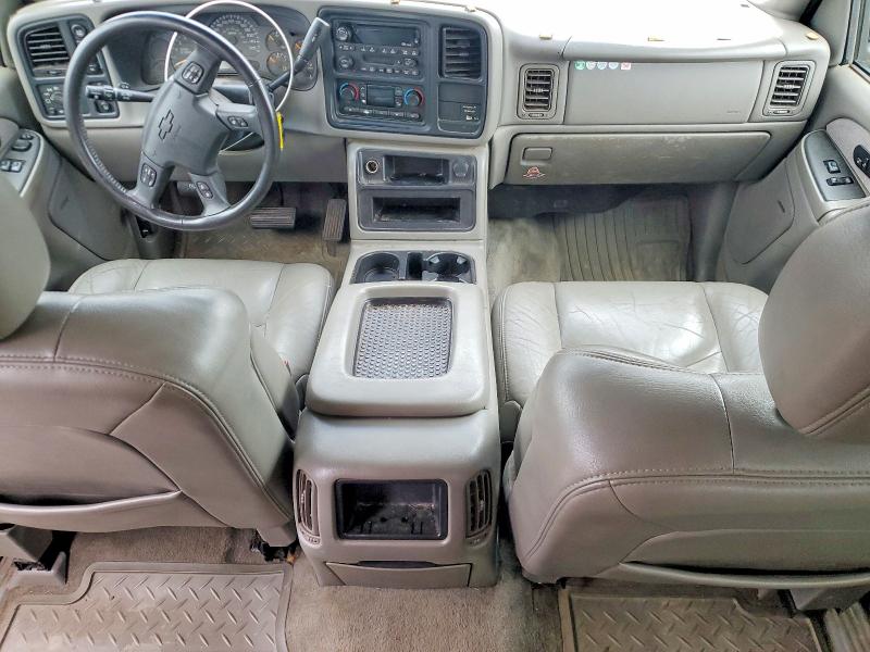 Photo 8 from auction – 2003 CHEVROLET SILVERADO with VIN 2GCEK19T831256639