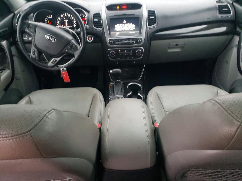 Photo 8 from auction – 2014 KIA SORENTO SX with VIN 5XYKWDA72EG434738