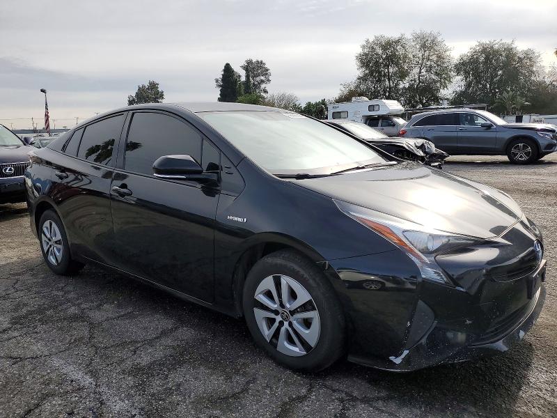 Photo 4 from auction – 2016 TOYOTA PRIUS with VIN JTDKARFU0G3527646