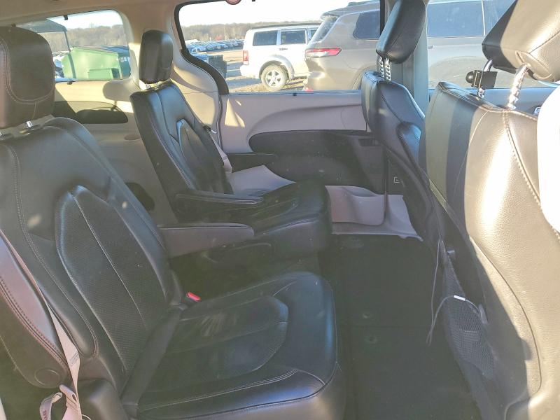 Photo 11 from auction – 2020 CHRYSLER PACIFICA T with VIN 2C4RC1BG4LR130274