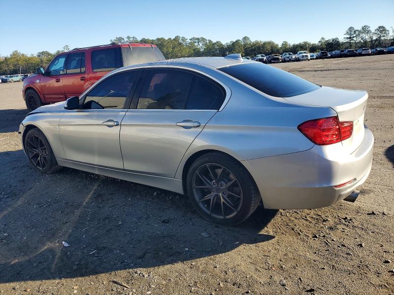 Photo 2 from auction – 2015 BMW 335 I with VIN WBA3A9G56FNT09660