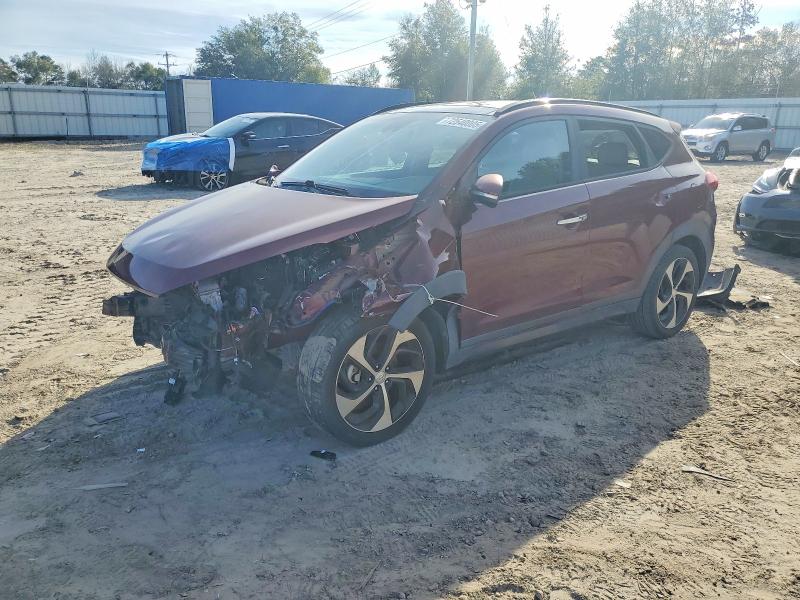 HYUNDAI TUCSON LIM 2016 with VIN KM8J33A24GU104535 - Photo from auction
