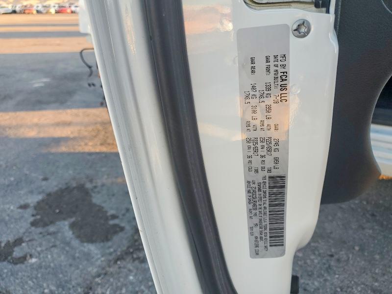 Photo 14 from auction – 2018 DODGE GRAND CARAVAN with VIN 2C4RDGCG0JR348238