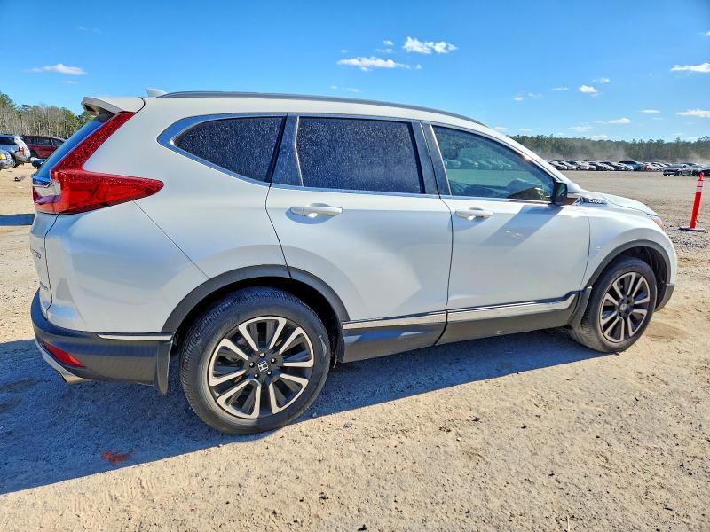 Photo 3 from auction – 2018 HONDA CR-V TOURI with VIN 2HKRW2H96JH627567