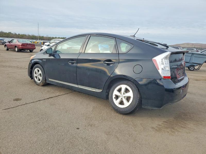 Photo 2 from auction – 2011 TOYOTA PRIUS with VIN JTDKN3DU5B1361567
