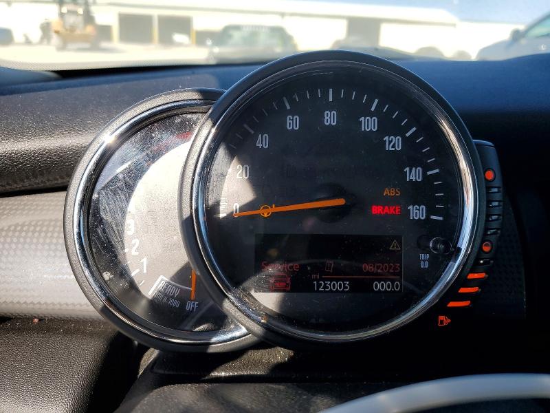 Photo 9 from auction – 2016 MINI COOPER with VIN WMWXU1C50G2D11359