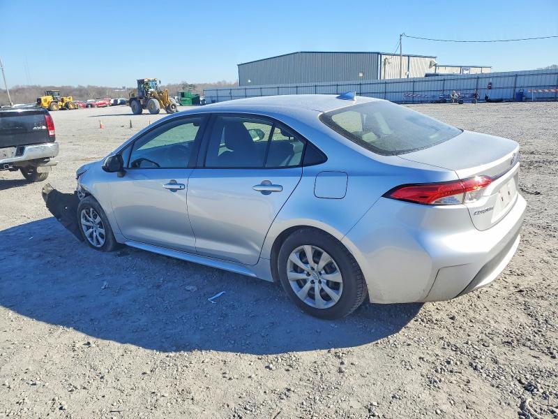 Photo 2 from auction – 2022 TOYOTA COROLLA with VIN JTDEPMAE3N3019652