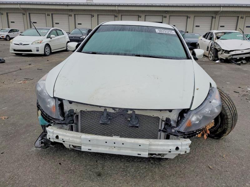 Photo 5 from auction – 2011 HONDA ACCORD with VIN 1HGCP2F41BA107183