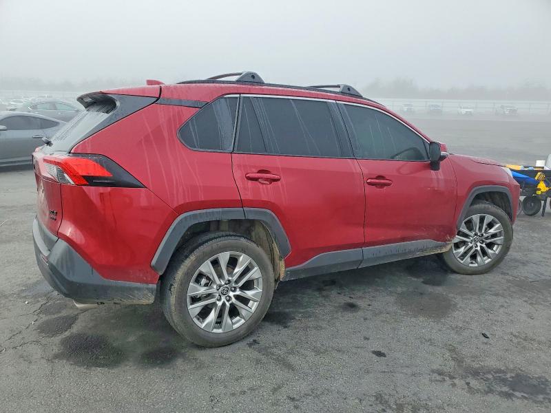 Photo 3 from auction – 2025 TOYOTA RAV4 XLE P with VIN 2T3A1RFV0SW515166